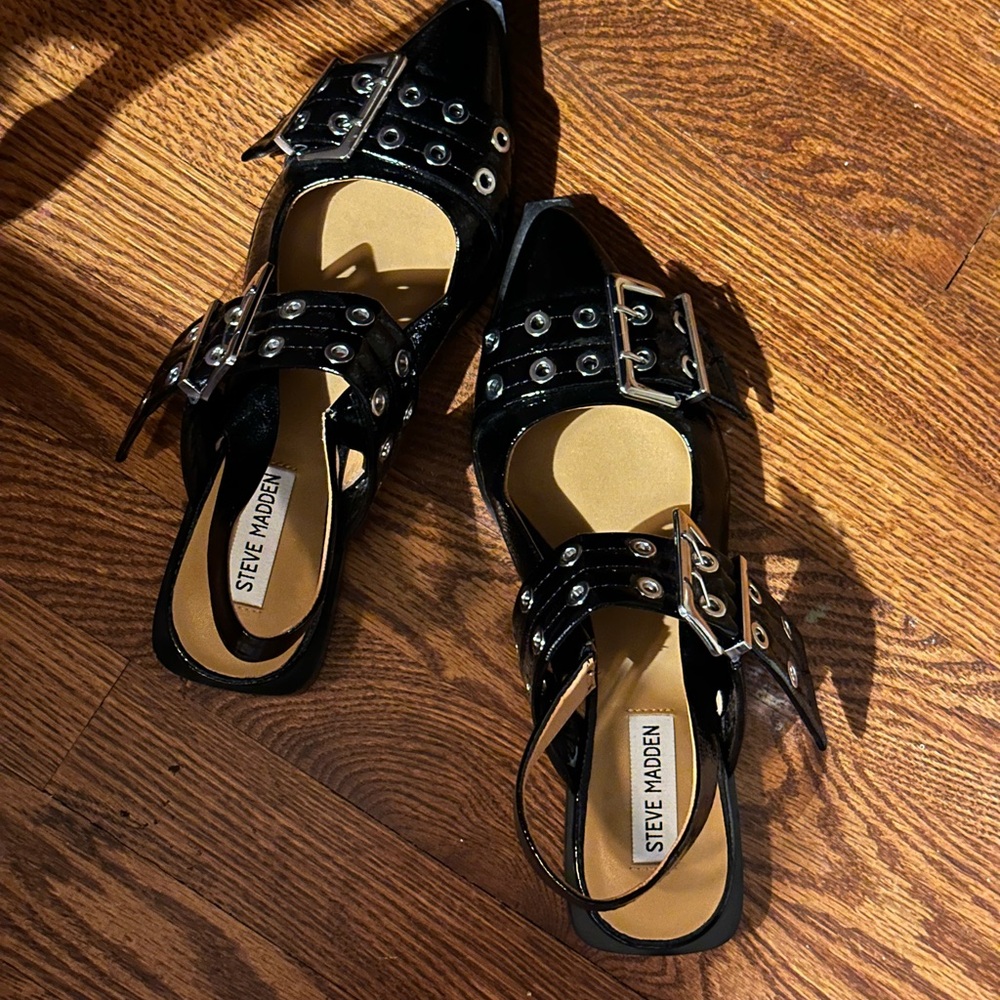 Steve Madden Black Patent Flats with Buckle Detail